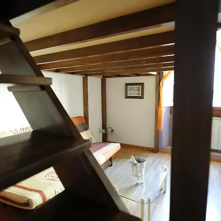 Porta San Frediano Bed & Breakfast