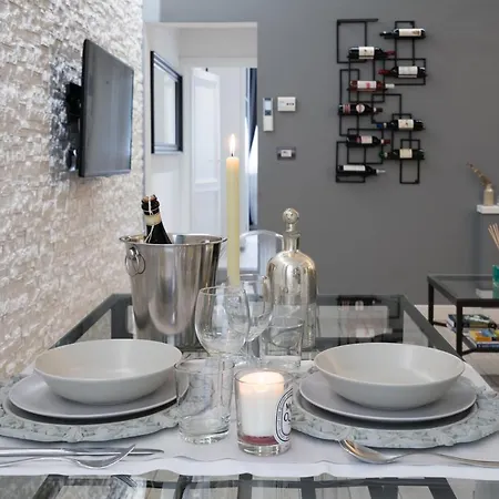 Dependance Machiavelli - And Wine Apartment