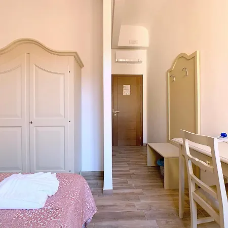 Casa Per Ferie Suore Oblate Dell'assunzione Florenz