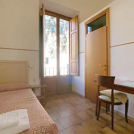 Casa Per Ferie Suore Oblate Dell'assunzione Frühstückspension *