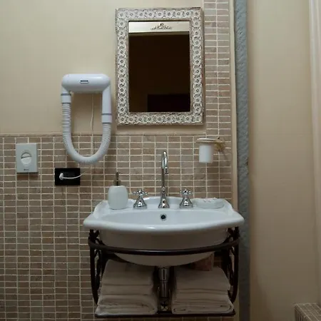 Casa Leopardi * Флоренция