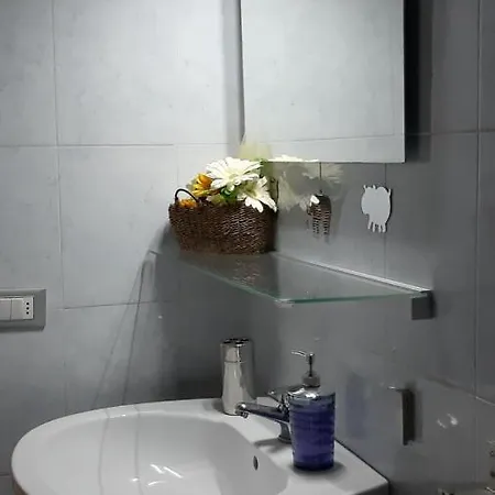 Casa Grazia-near Smn Station Apartment *