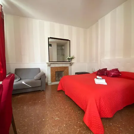 Duomo View Bed & Breakfast 2*