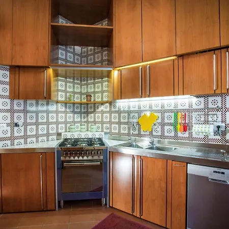 Le Residenze A - Residenza Covoni In The Historical Center Of