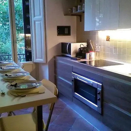 Charming Family With Private Garage * Florence