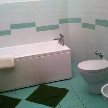 Apartment Charming Family With Private Garage