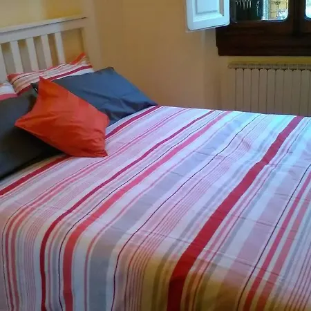 Charming Family With Private Garage Florence