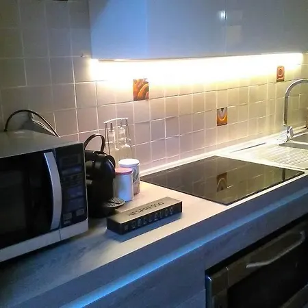 Charming Family With Private Garage * Florence