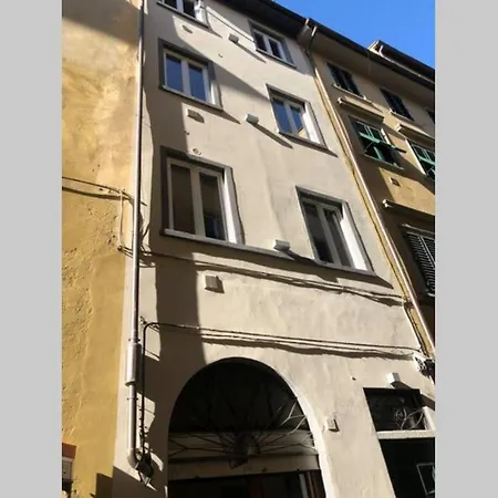 Santa Croce's 2 *