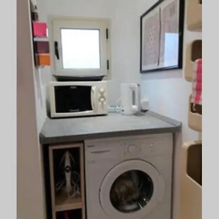 Oltrarno Apartment