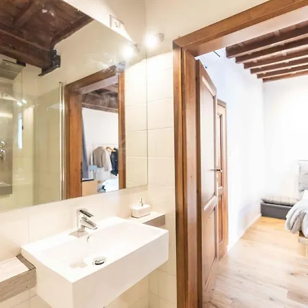 We Terrace Apartment