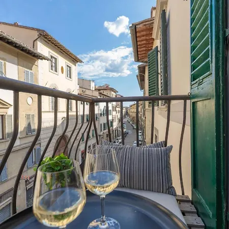We Terrace Apartment