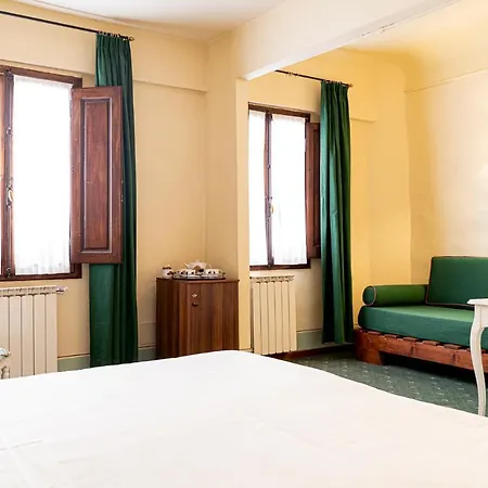 Guest house Casa Uffizi Xiii Century Tower House Boutique