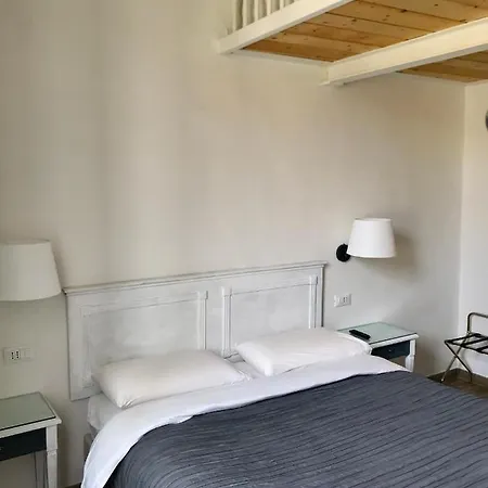 In San Frediano Bed & Breakfast