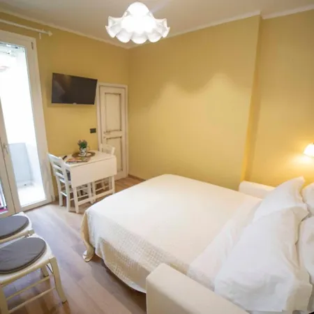 Valia Pitti 3 Apartment