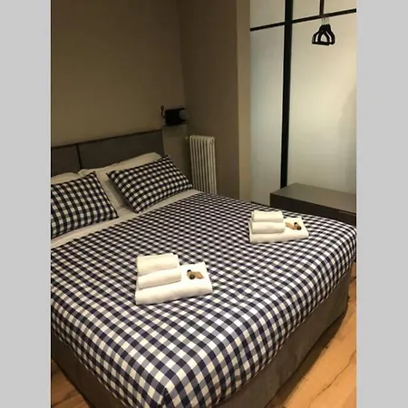 Apartment Santa Croce's 2 *