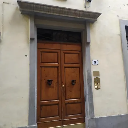 Konukevi Elisa *