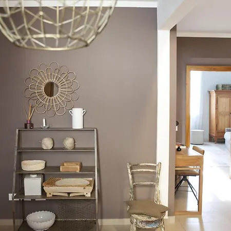 Italian Fantasy Takes Away Apartment *