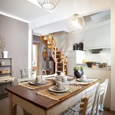 Italian Fantasy Takes Away Apartment