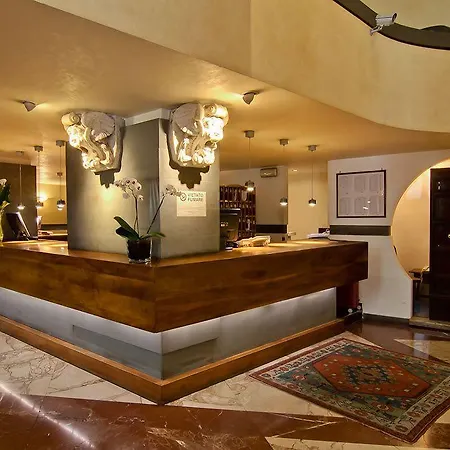 Hotell Croce Di Malta Florens