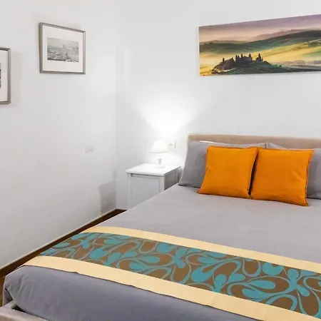 Apartment Maison Orange Florence