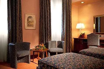 Rivoli Boutique Отель 4*