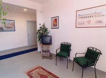 Girasole House 3*