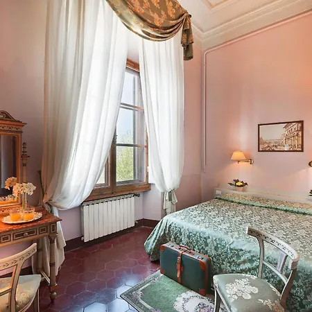 Palazzo Guadagni 3* Florenz
