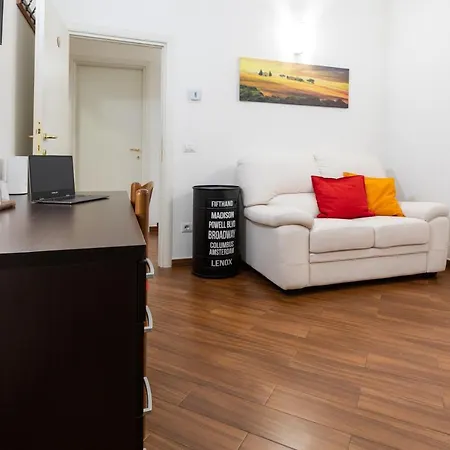 Apartment Maison Orange