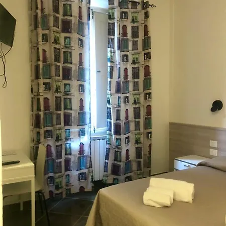 Nazionale Hotel *