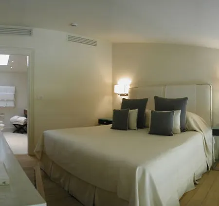 Hotel The Place 5*
