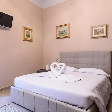 Apartment Pinzochere Artistic For Family