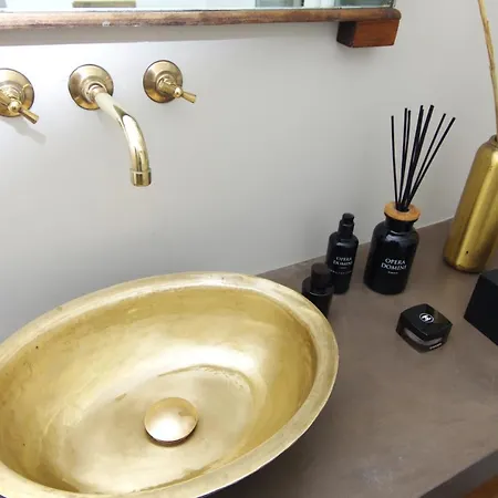 Appartamento Centro Città Quartiere Oltrarno Con Una Camera Da Letto *