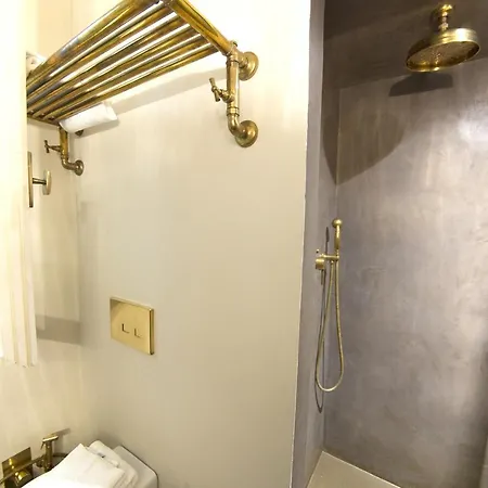 Centro Città Quartiere Oltrarno Con Una Camera Da Letto Firenze