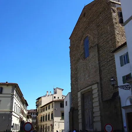 Centro Citta Quartiere Oltrarno Con Una Camera Da Letto *