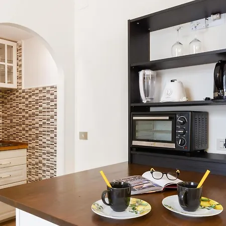 Pergola Modern And Cozy Apartment Florence