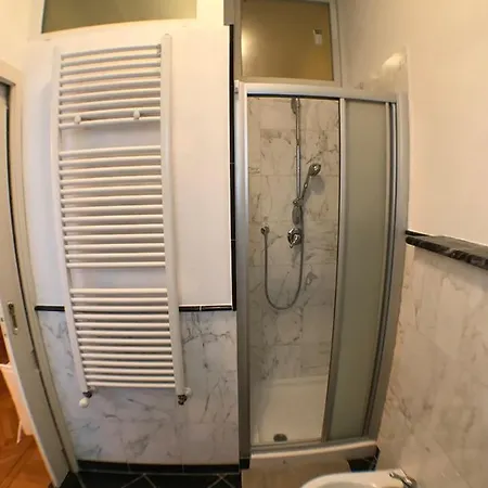 4 Bedrooms - Ponte Vecchio Firenze