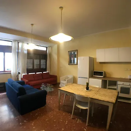 Appartamento 4 Bedrooms - Ponte Vecchio Firenze