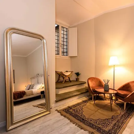 Apartment New Opening Special,historic Center,private Patio *