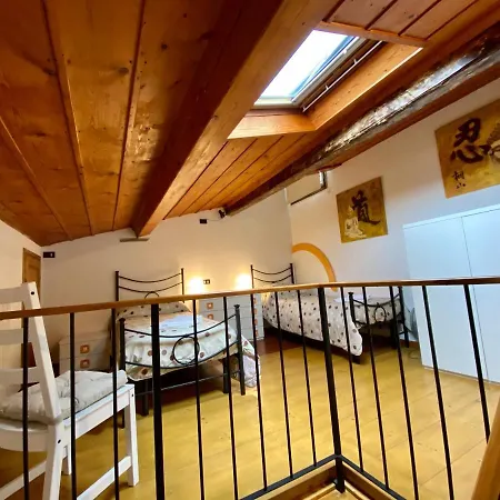 Cozy 4th And Top Floor Appartamento Firenze