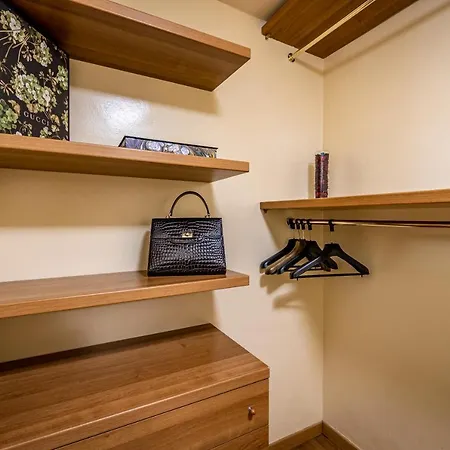 Aparthotel Palazzo Gamba Al Duomo 4*