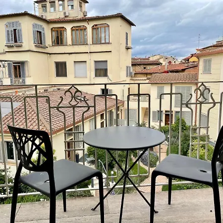 Borgo Guelfo I Daire Floransa