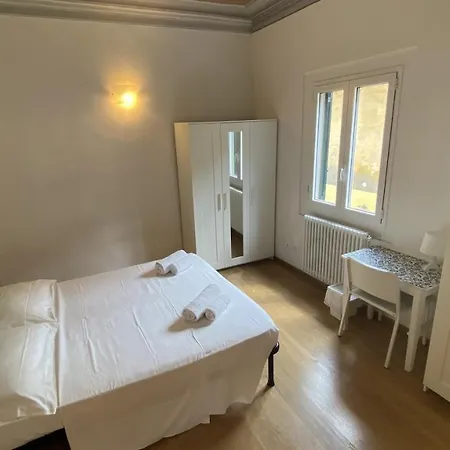 Ginori Apartment *
