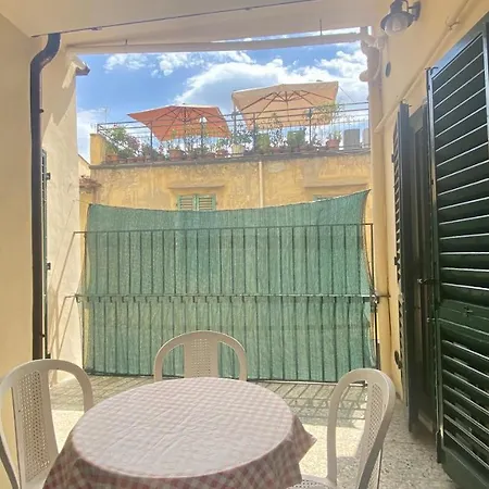 Ginori Apartment