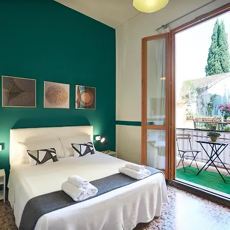In Centro Bed & Breakfast