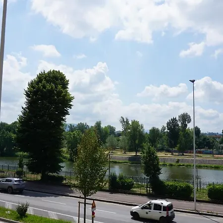 Arno River View Terraces, Free Parking Apartment *