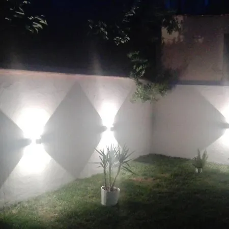 Apartment Flower Garden Vicino Al Centro Florence
