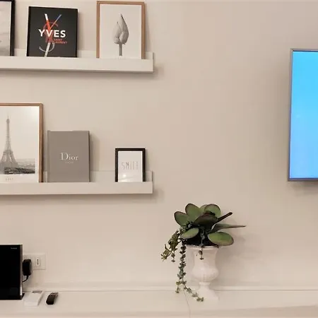 Apartment Novella Style 1 *