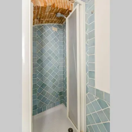 Presto Apartment Santo Spirito Oltrarno Florence