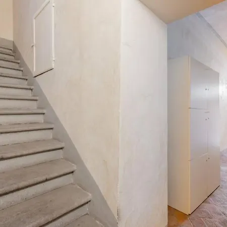 Apartamento Presto Apartment Santo Spirito Oltrarno Florence